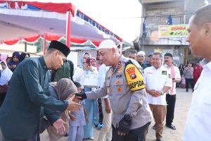 Safari Ramadhan 1445 H: Kapolda Kepri Buka Bersama Masyarakat Tanjung Uma