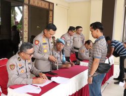 Polresta Barelang Lakukan Pengecekan Senjata Api Personil Polresta Barelang dan Polsek Jajaran