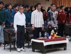 Sekda Jefridin Ajak Mahasiswa Pekanbaru Asal Batam Berperan Aktif Dalam Pembangunan Daerah