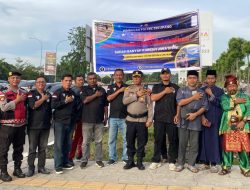 Polsek Sekupang dan Tokoh Masyarakat Kampanyekan Keselamatan Berlalu Lintas di Traffic Light Vitka Centre