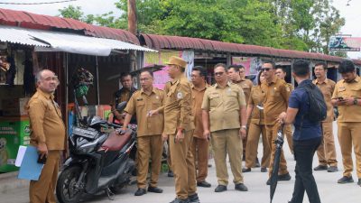 Bupati Tapanuli Utara Targetkan Percepatan Penataan Lokasi Tanggul Jalan Diponegoro ‎