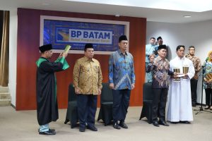 Wakil Kepala BP Batam Lantik Tiga Pejabat di Lingkungan BP Batam