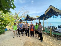 Kapolresta Barelang Tinjau Pos Pengamanan Wisata Pantai Setokok Dalam Rangka Pengamanan Libur Idulfitri 1446 H