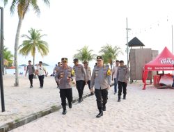 Wakapolda Kepri Didampingi Kapolresta Barelang Tinjau Pos Terpadu Operasi Ketupat 2025 Di Jembatan Satu Barelang