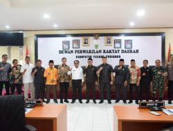 Bupati John Kenedy Azis Sampaikan Nota Penjelasan KUA-PPAS Perubahan 2025 di Sidang Paripurna DPRD