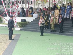 Kapolresta Barelang Teguhkan Semangat Kebangsaan Lewat Kirab Merah Putih