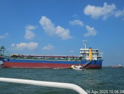 Tingkatkan Keamanan Maritim, Polresta Barelang dan Imigrasi Lakukan Patroli Gabungan di Batam