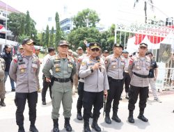 Kapolresta Barelang Pimpin Pengamanan Aksi Unjuk Rasa Koalisi Rakyat Batam di Kantor Walikota