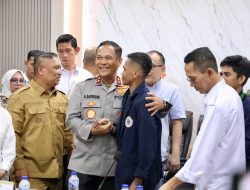 Kapolda Kepri Mengadakan Dialog dan Persuasif dalam Menyampaikan dan Menerima Aspirasi Mahasiswa di Kota Batam
