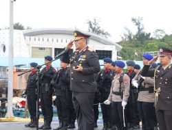 Kapolda Kepri Pimpin Upacara Tabur Bunga Peringati Hari Pahlawan KE-80 Tahun 2025
