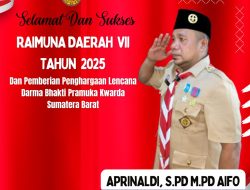 Aprinaldi Terima Lencana Darma Bakti di Raimuna Sumbar VII 2025