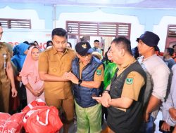 Wagub Sumbar Vasko Ruseimy Tinjau Lokasi Banjir di Kampuang Galapuang Padang Pariaman