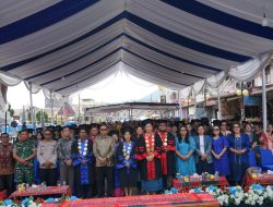 Melalui Wisuda dan Koor Lansia, Bupati Taput Ajak Masyarakat Dukung Lansia Berkualitas
