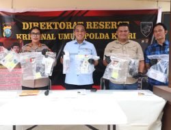 Polda Kepri , Ungkap Tindak Pidana Pencurian Dengan Pemberatan dan Pertolongan Jahat/Penadah di Kota Batam