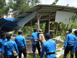 Tim Terpadu Kota Batam Tertibkan Bangunan Ilegal di Kelurahan Sei Binti