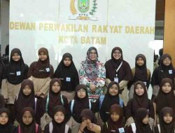DPRD Kota Batam Terima Kunjungan Edukasi Siswa SDIT Tunas Cendekia, Kenalkan Fungsi Legislatif Sejak Dini