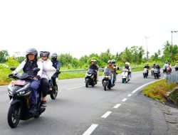 Naik Motor Jemput Aspirasi, Bupati JKA Tembus Nagari Terluar Tanpa Sekat