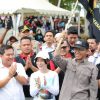 Keceriaan Amsakar-Li Claudia bersama Buruh Batam, MayDay Diisi Aksi Positif