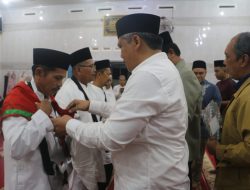 Pemkab Tapanuli Utara Lepas Keberangkatan 7 Calon Haji, Harapkan Kembali Tetap Sehat