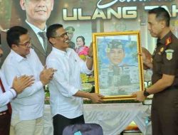 Pimpinan DPRD Ucapkan Selamat Ulang Tahun untuk Kajari Batam