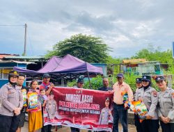 Polwan Polresta Barelang Gelar Kegiatan Minggu Kasih dengan Membagikan Bingkisan kepada Masyarakat di Tanjung Uma