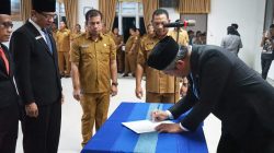 Pemkab Tapanuli Utara Lantik 17 Pejabat Administrator Dilantik Perkuat Kinerja Perangkat Daerah