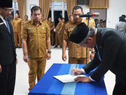 Pemkab Tapanuli Utara Lantik 17 Pejabat Administrator Dilantik Perkuat Kinerja Perangkat Daerah