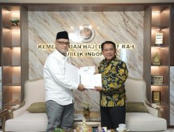 Temui Menteri Haji, Bupati JKA Dorong Penyelesaian Embarkasi Haji Sumbar di Batang Anai ‎