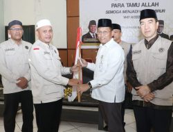 379 Jemaah Haji Kloter 25 Debarkasi Batam Tiba di Tanah Air