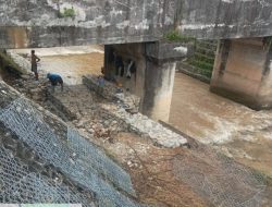 Proyek Bronjong BWS Sumatera V di Tapakih Disorot, Material Diduga Berasal dari Tambang Ilegal, APD dan Plang Proyek Tak Terlihat