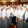 Program Prioritas Amsakar-Li Claudia Wujudkan Mimpi Anak Pulau Menuju Kampus Terbaik