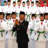 Amsakar Kukuhkan 50 Paskibraka Batam, Tekankan Disiplin dan Nilai Pancasila