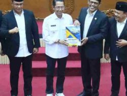Rapat Paripurna DPRD Kota Batam: Wali Kota Sampaikan Nota Keuangan RAPBD Perubahan Rp 4,55 T
