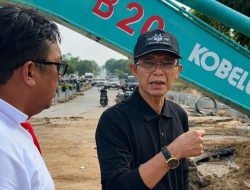 Amsakar Achmad Turun Lapangan, Pastikan Perbaikan Pipa Muka Kuning Rampung