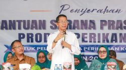 Bersama TP-PKK Batam, Amsakar Serahkan Bantuan Sarana Perikanan dan Tekankan Pemberdayaan Masyarakat