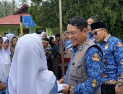 Pemkab Padang Pariaman Hampir Rampungkan Penyaluran Seragam Sekolah Gratis