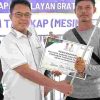 Realisasikan Pokir, Wakil Ketua I DPRD Kota Batam Serahkan 100 Mesin Ketinting untuk Nelayan se-Kecamatan Belakangpadang