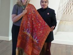 Sulam Kapalo Samek Padang Pariaman Menembus Wereld Museum Rotterdam