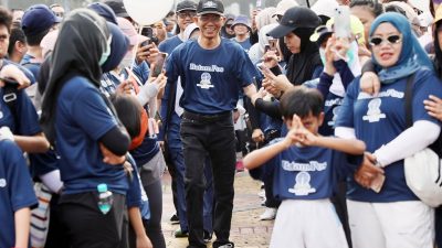 Amsakar Lepas 2.000 Peserta Funwalk, Ajak Warga Kompak hingga Terapkan Pola Hidup Sehat