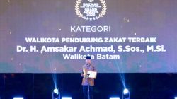 Amsakar Raih Penghargaan Wali Kota Pendukung Zakat Terbaik 2026