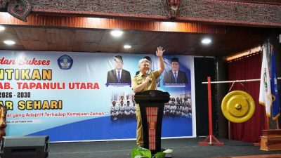 Bupati Taput Tekankan Peran Strategis Guru dalam Meningkatkan Kualitas SDM